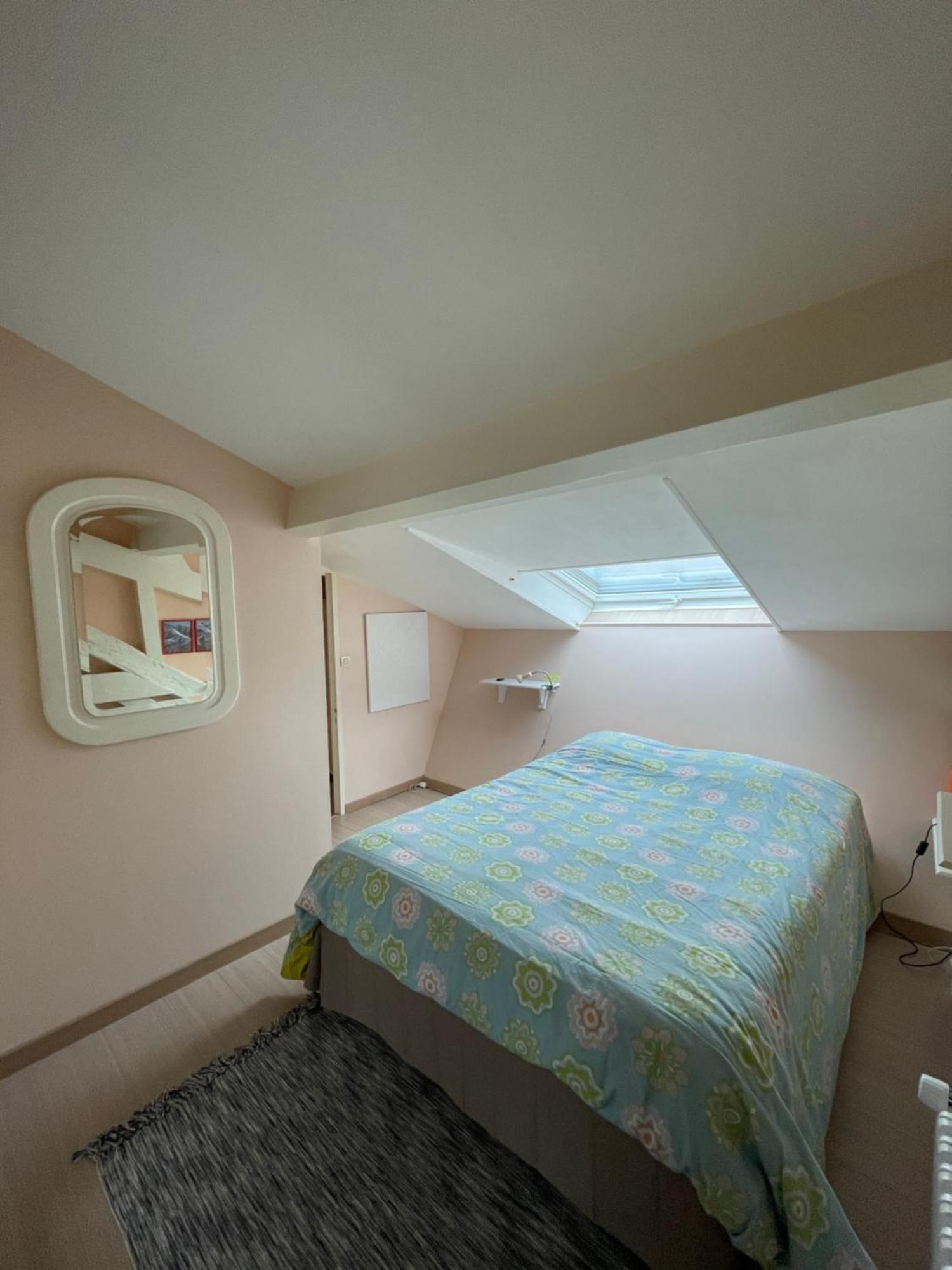 Rare 2 Bedroom With Private Beach On Lake Annecy Doussard Quarto foto